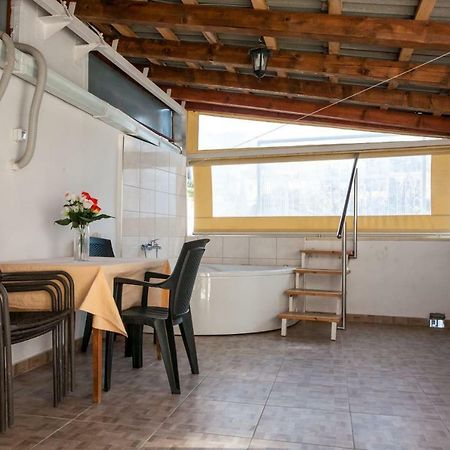 Apartment Boras Lux Кавтат Екстериор снимка