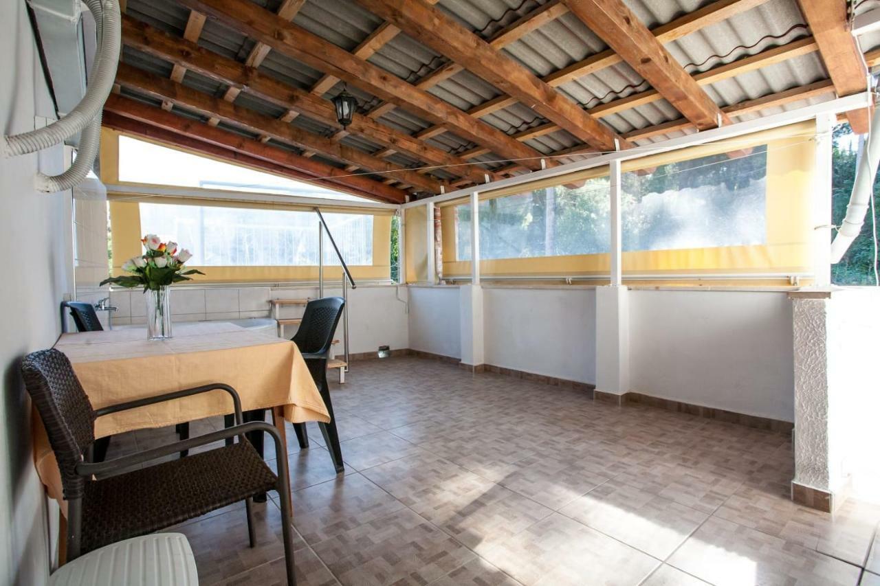 Apartment Boras Lux Кавтат Екстериор снимка